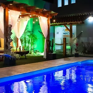  Apartamento Loft Enseada A 200mt Da Brasil